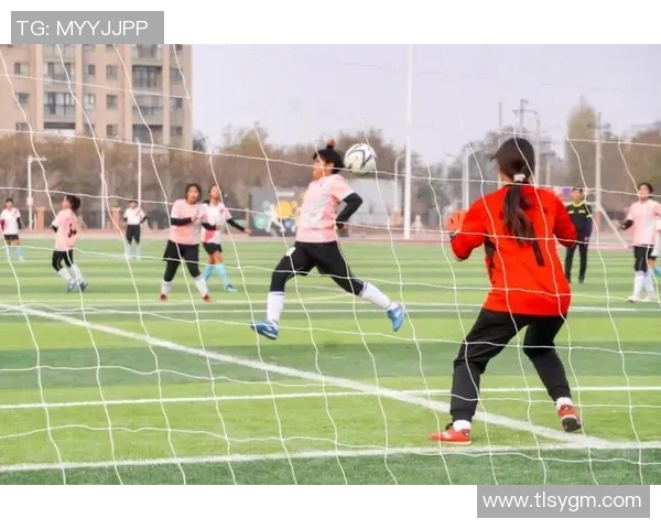 璀璨星光闪耀绿茵盛典足球球星荣耀入场秀震撼开启